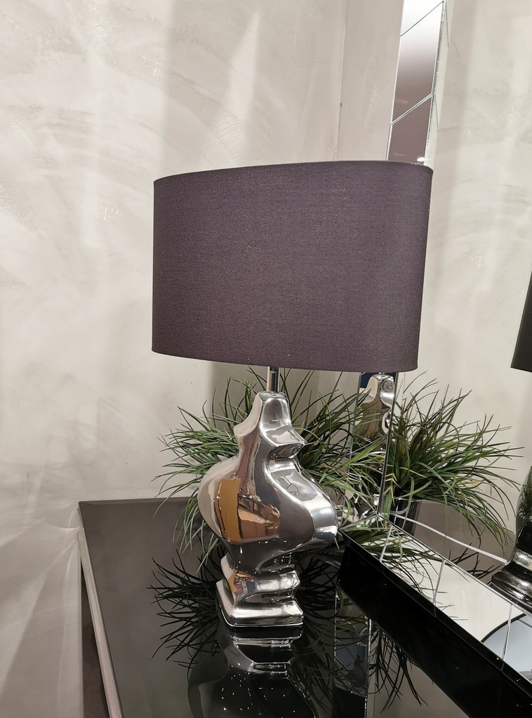 Lampe, sølv m/oval svart skjerm, H - 52 cm
