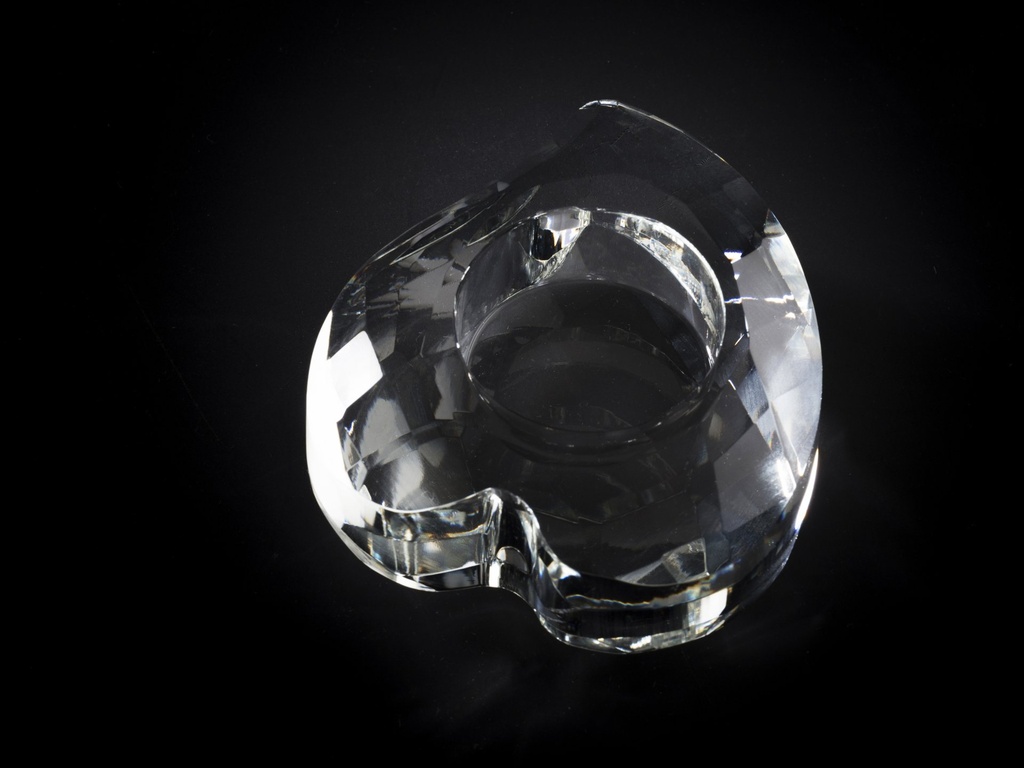 Hjerteformet telysstake i krystall, 9 x 8 x 3,5 cm