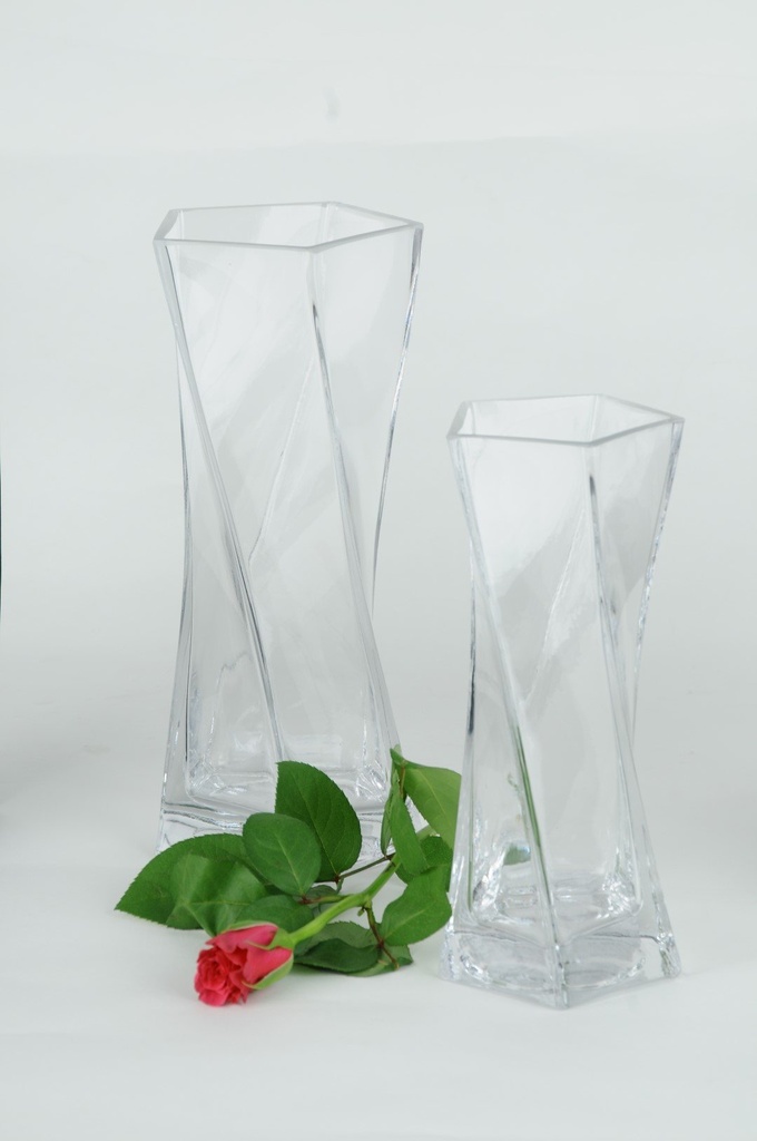 [70276] "Twisted" vase i klart glass, H - 22,5 / Ø - 9 cm