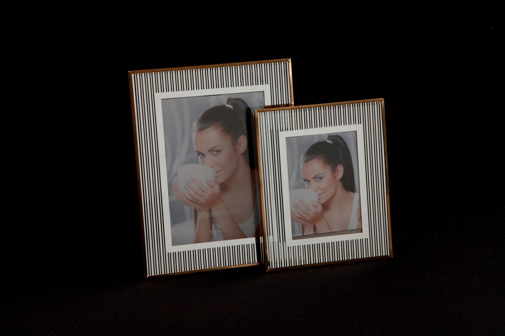 Fotoramme m/gullramme og dekor, 16 x 19,5 x 1,5 cm