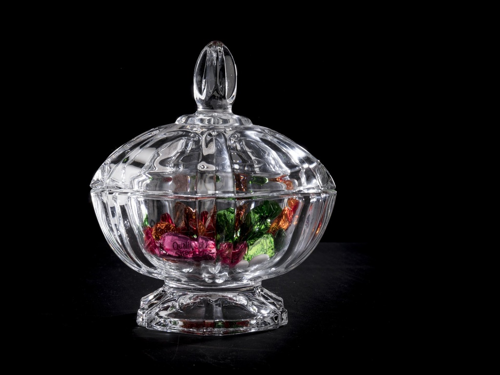 [70427] Skål m/lokk, krystall, dia. 16,3 / H - 18 cm