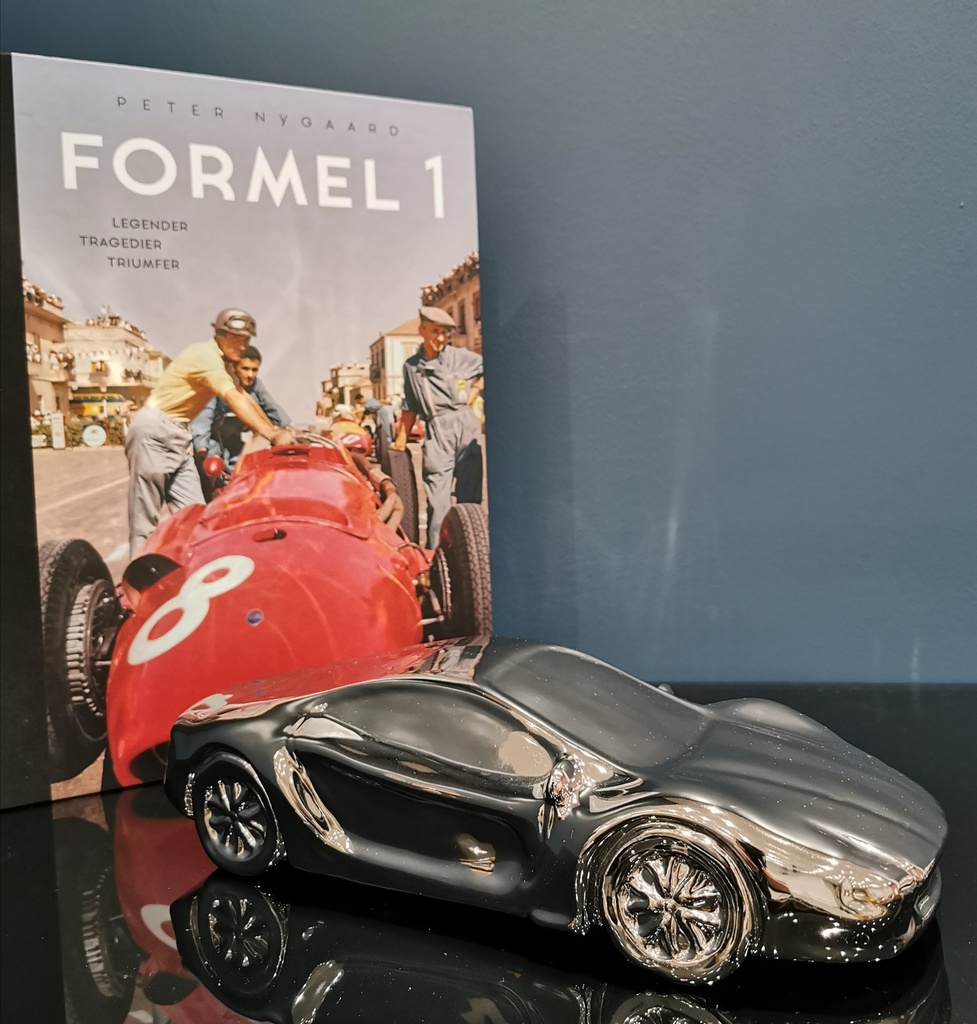 Lamborghini i blank sølv, 29 x 12 x 7 cm