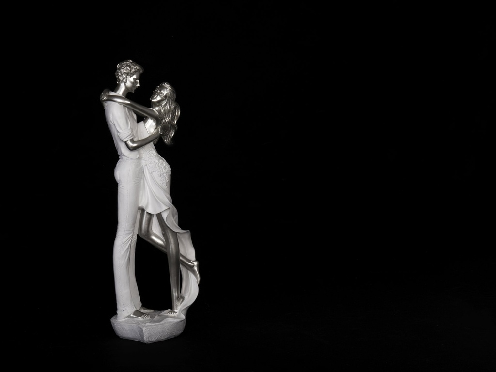 Parfigur, hvit & sølv, 33 x 10 x 9 cm