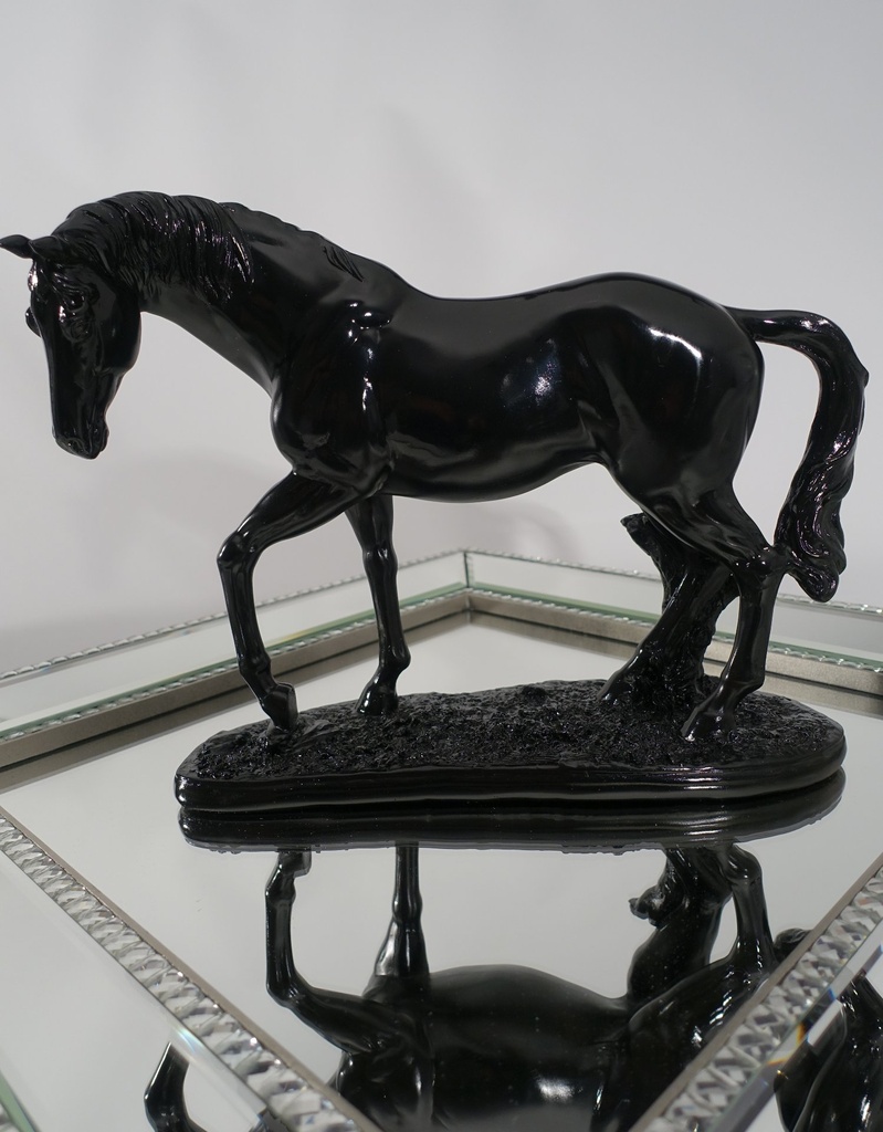[80330] Hest, blank sort, 29 x 31,8 x 12,5 cm