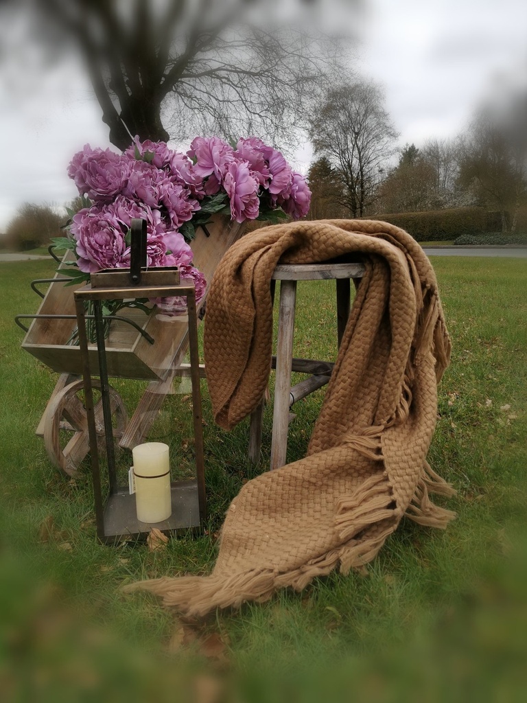 Teppe 127x152 garn tern sand  