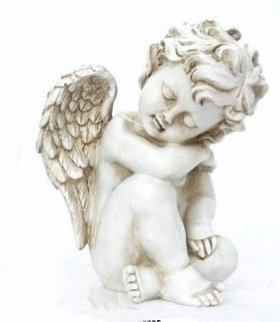 [90335] Engel i antikk hvit, 20 x 15 x 13 cm.