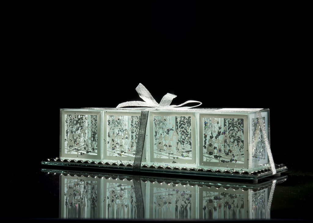 4 x lyslykt m/julemotiv + speil fat, 26,5 x 9 x 7 cm