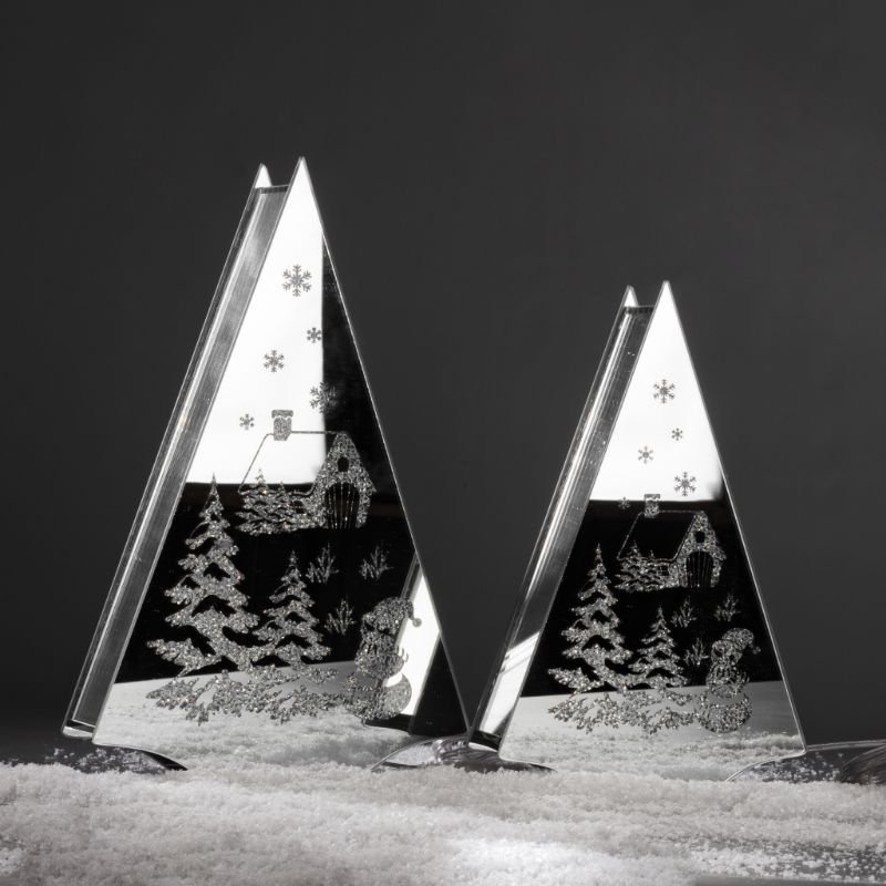 [90666] Tre formet glass dekor m/led lys + USB, "hus og snømann", 16*5*29,5 cm