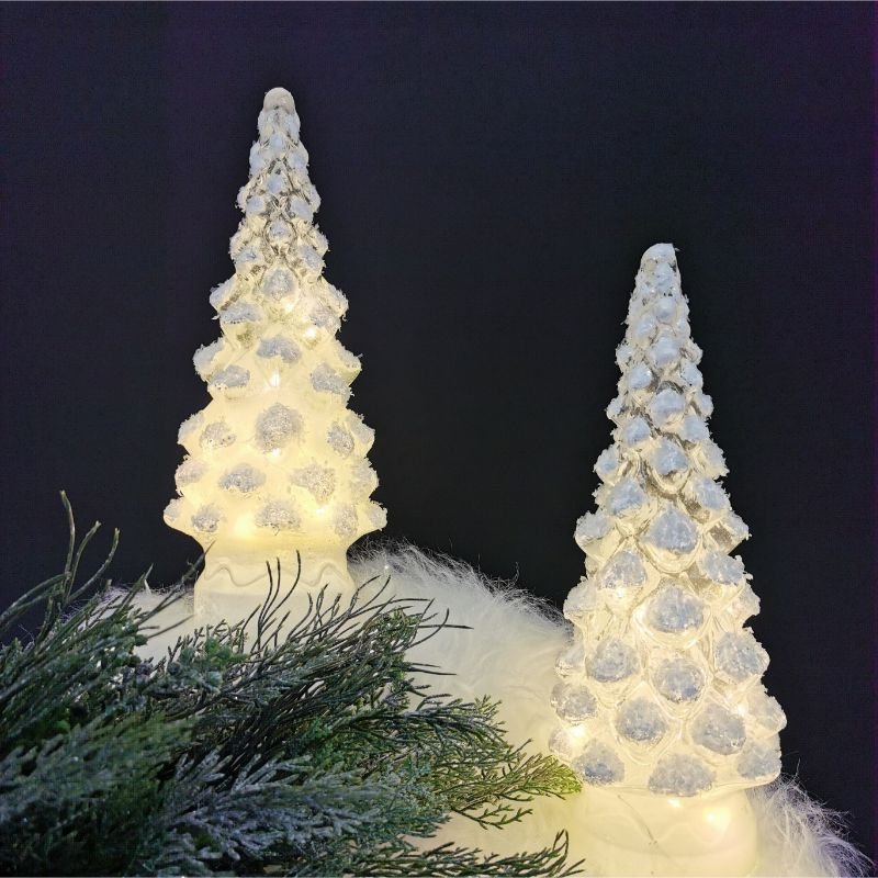 [90707] Juletre i glass dekor, klart m/snø m/led lys + USB, H - 30,5 / dia. 11 cm
