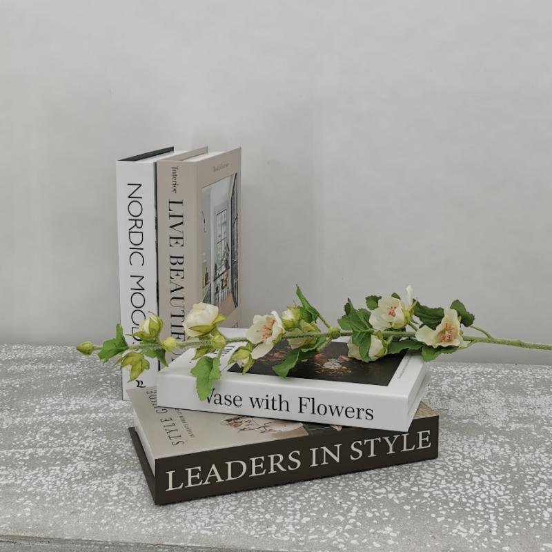 Stokkrose  67 cm  creme       