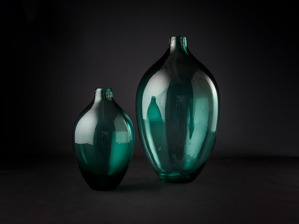[27257] Vase,glass,sjøgrønn,H-18      