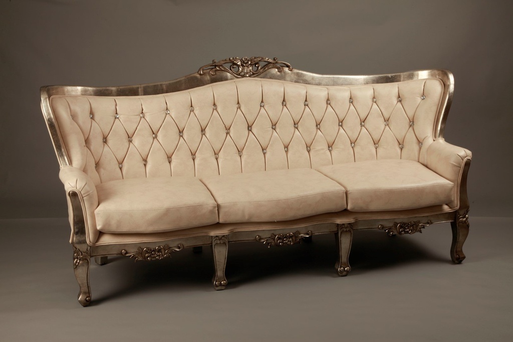 Sofa, 3 seter, antikk sølv ramme,  232, x 82 x 114 cm, off hvit PU, 12-5282