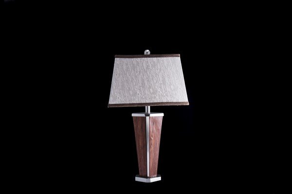 [31046] Lampe stål/tr firk.skj. H-63  