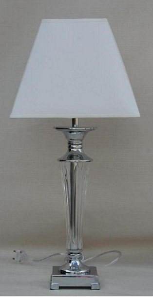 Lampe krom & glass firk.m/skj.