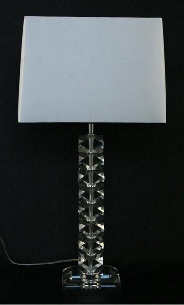 Lampe  krystall + krom  firkantet skjerm i creme. H - 64 cm